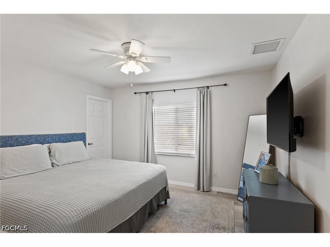 519 NE 19th Terrace Cape Coral FL 33909 2026016877 image23