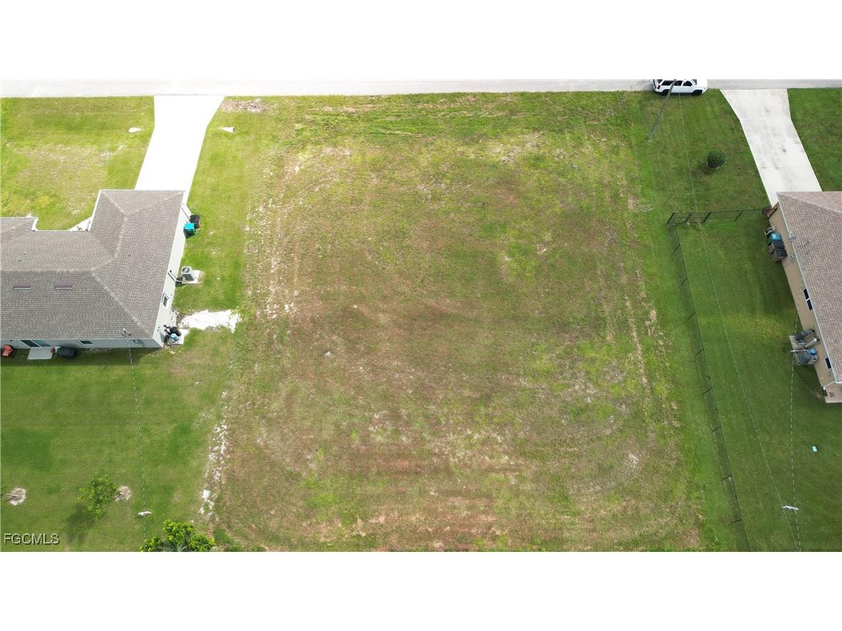 519 NW 20th Terrace Cape Coral FL 33993 2025010515 image3