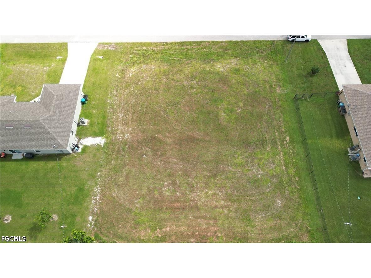 519 NW 20th Terrace Cape Coral FL 33993 2026029557 image1