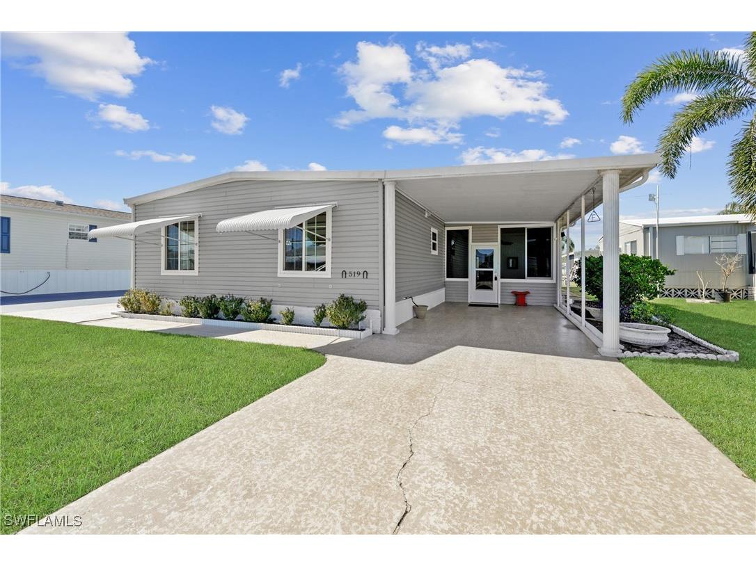 519 Pine Tree Court North Fort Myers FL 33917 224068513 image1