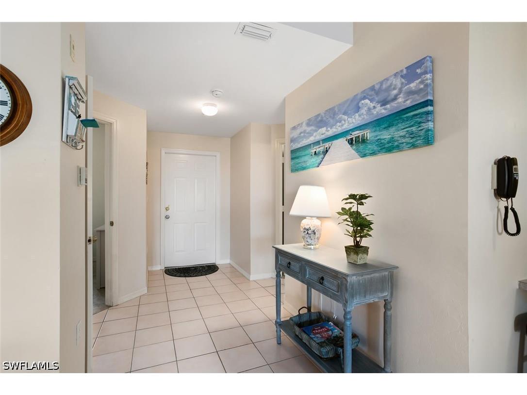 519 Roma Court #306 Naples FL 34110 226017216 image3