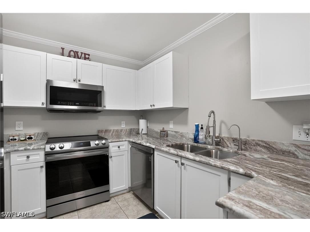 519 Roma Court #3-101 Naples FL 34110 226000683 image10