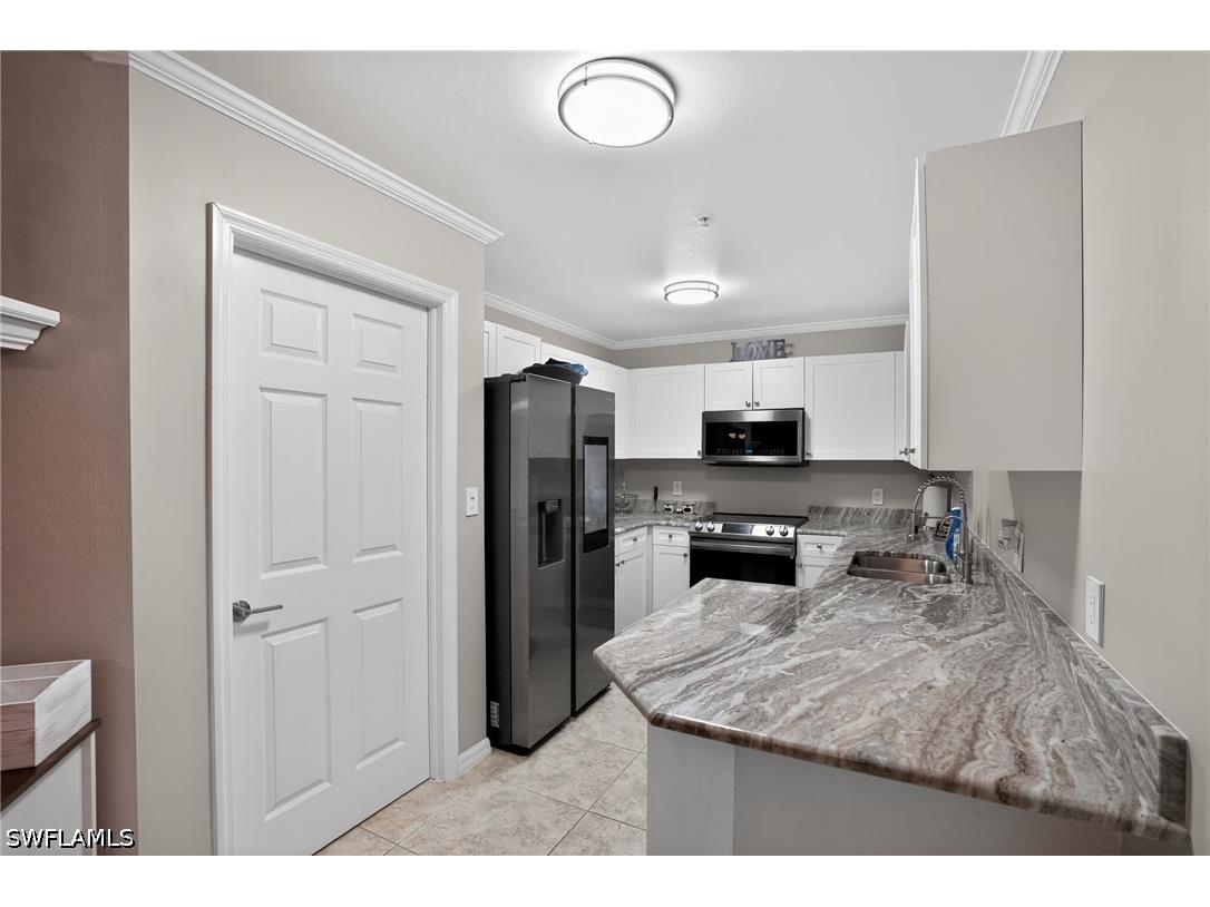 519 Roma Court #3-101 Naples FL 34110 226000683 image12