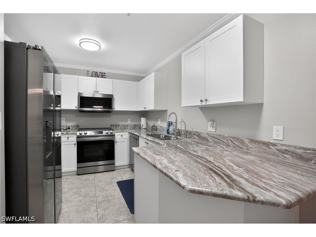 519 Roma Court #3-101 Naples FL 34110 226000683 image9