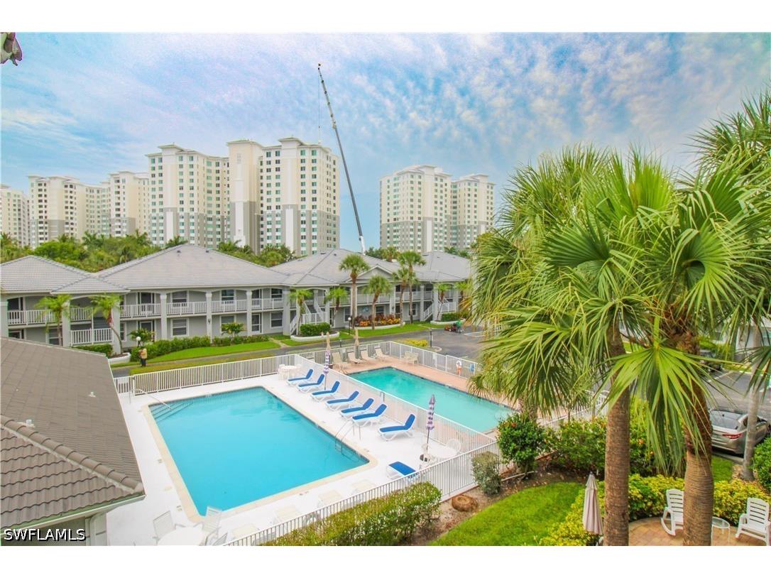 519 Roma Court #3-208 Naples FL 34110 226018496 image1