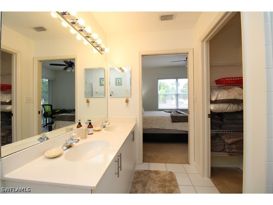 519 Roma Court #3-208 Naples FL 34110 226018496 image37