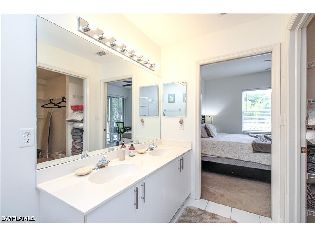 519 Roma Court #3-208 Naples FL 34110 226018496 image38