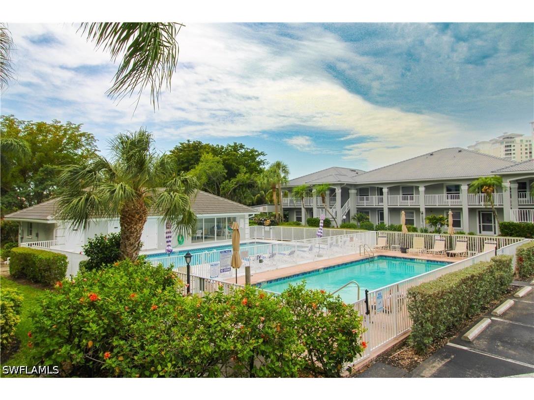 519 Roma Court #3-208 Naples FL 34110 226018496 image45