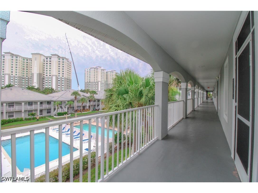 519 Roma Court #3-208 Naples FL 34110 226018496 image48