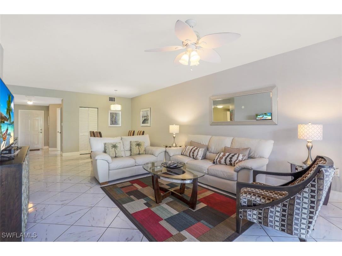 519 Roma Court #3-305 Naples FL 34110 225067351 image3