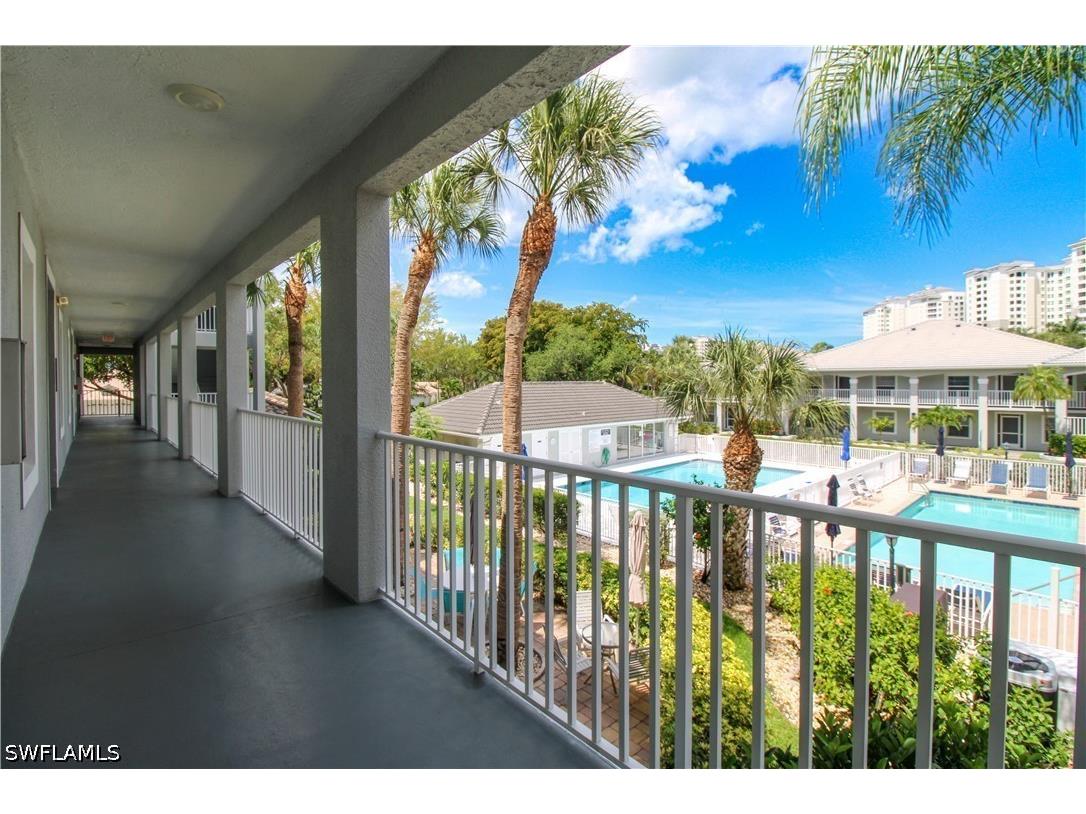 519 Roma Court #3206 Naples FL 34110 226021380 image1