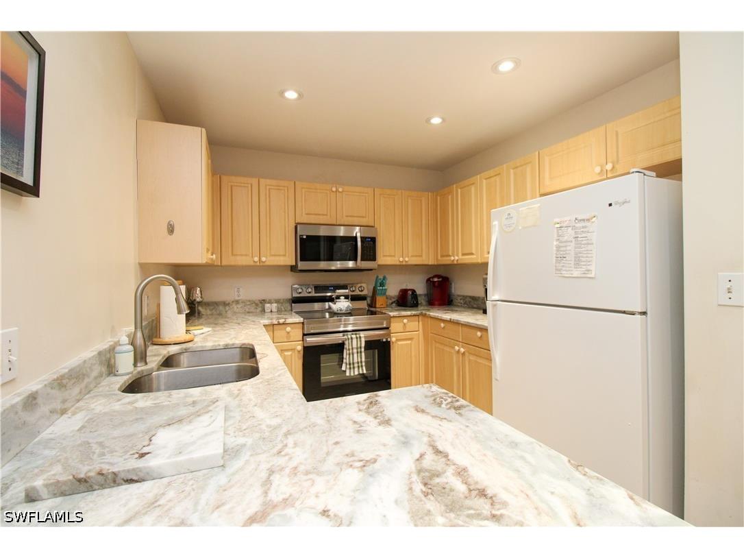 519 Roma Court #3206 Naples FL 34110 226021380 image18