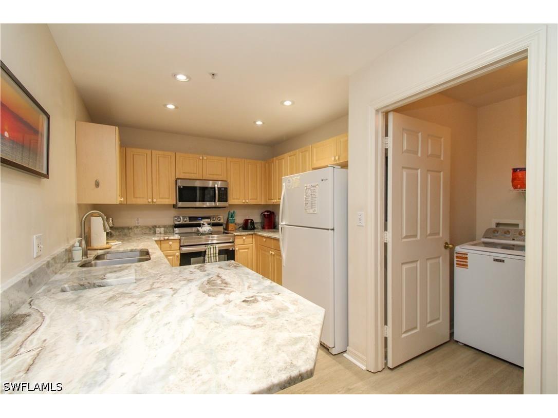 519 Roma Court #3206 Naples FL 34110 226021380 image19