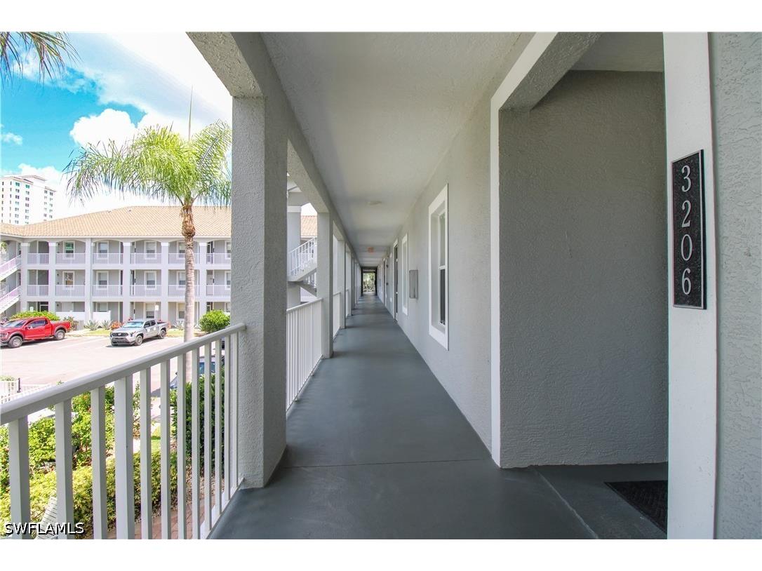 519 Roma Court #3206 Naples FL 34110 226021380 image8