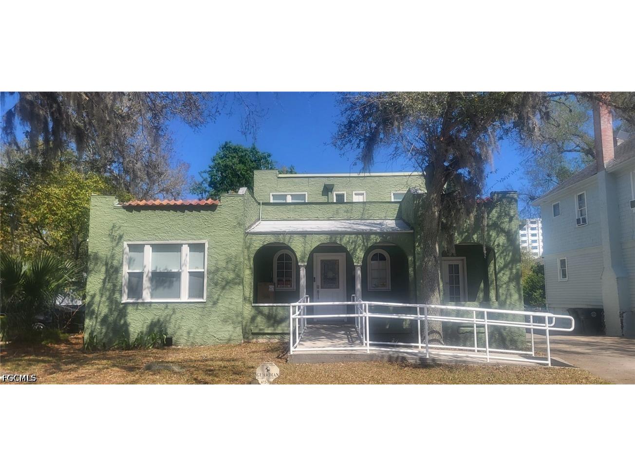 519 S Ridgewood Avenue Daytona Beach FL 32114 2026021441 image1