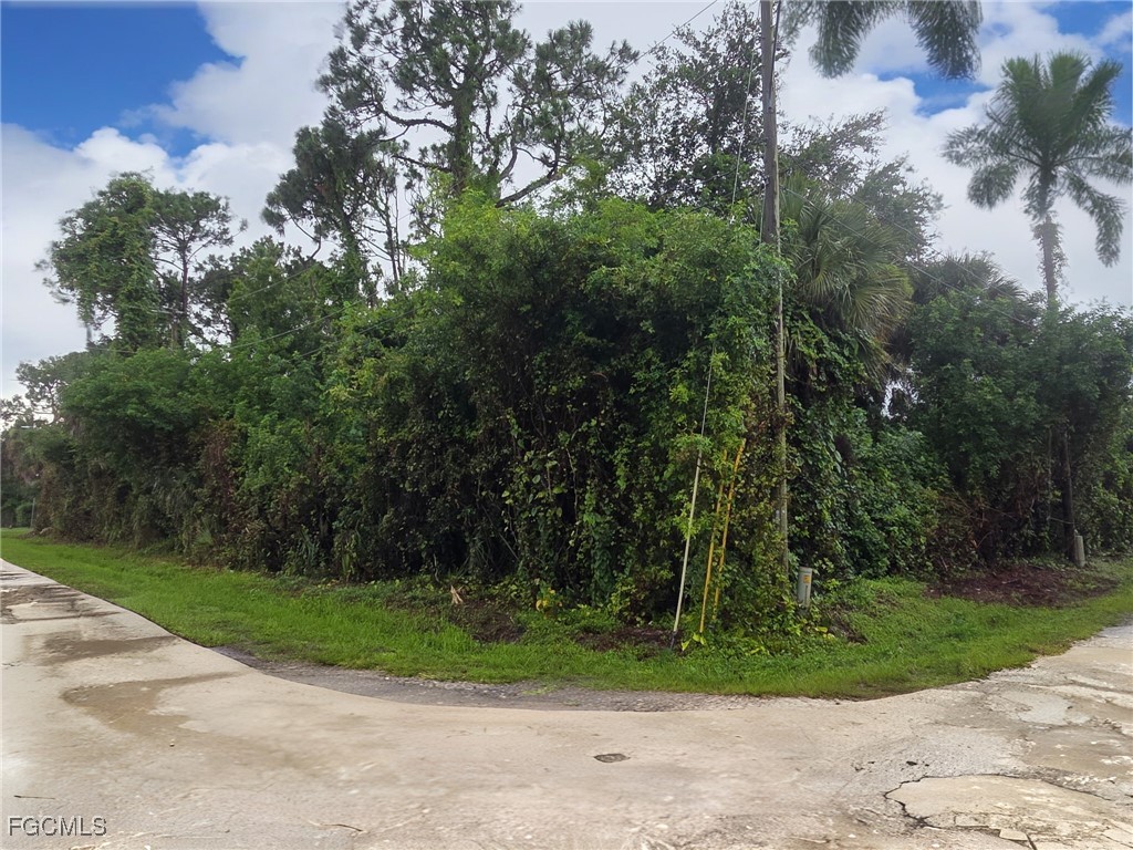 519 San Jose Street North Fort Myers FL 33903 2025000141 image4