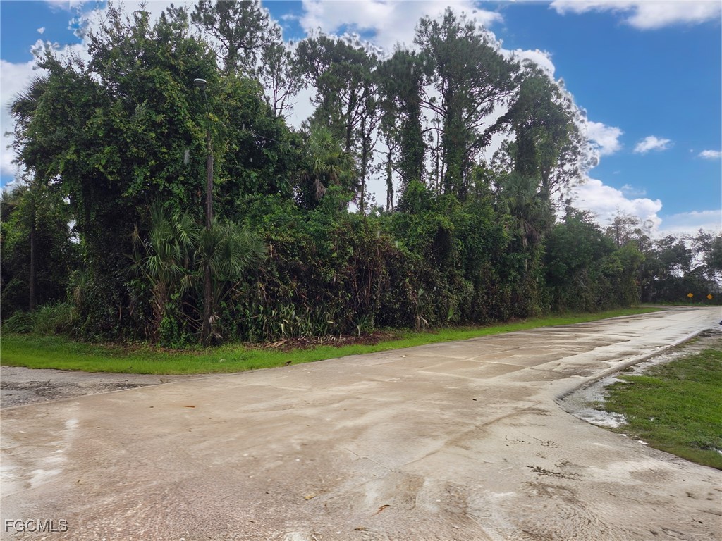 519 San Jose Street North Fort Myers FL 33903 2025000141 image6