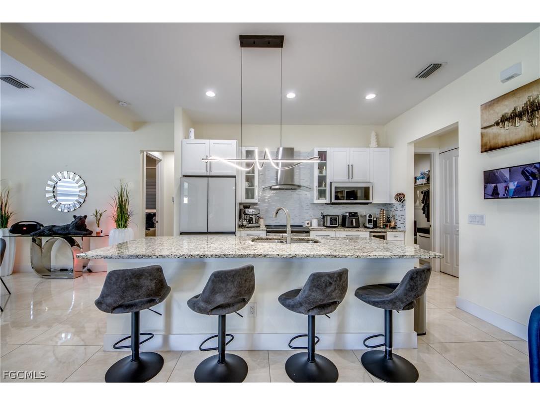 519 Trafalgar Parkway Cape Coral FL 33991 2026005507 image13