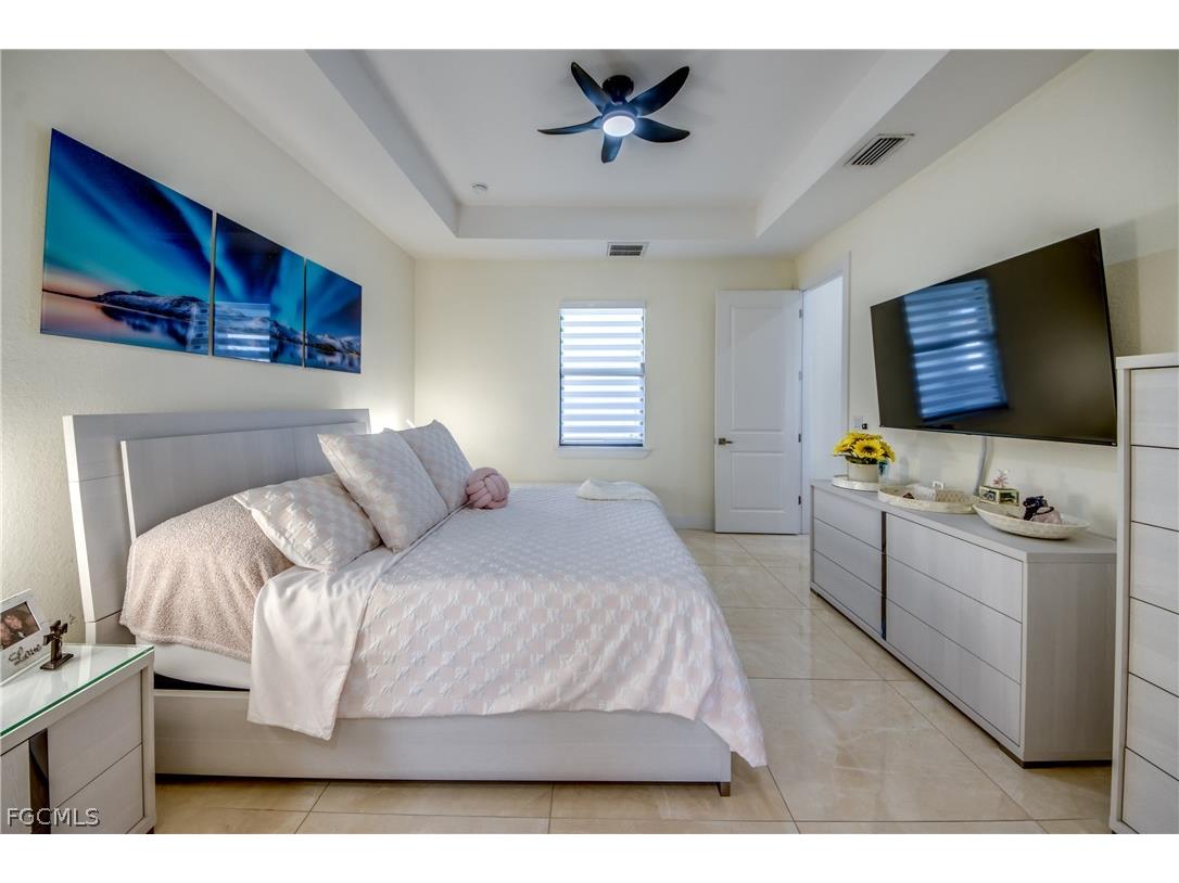 519 Trafalgar Parkway Cape Coral FL 33991 2026005507 image22