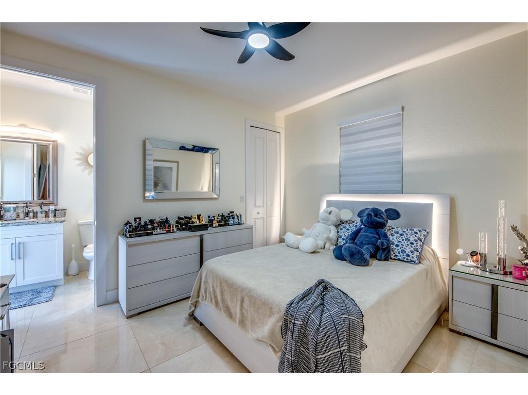 519 Trafalgar Parkway Cape Coral FL 33991 2026005507 image26