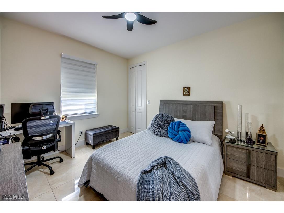 519 Trafalgar Parkway Cape Coral FL 33991 2026005507 image30