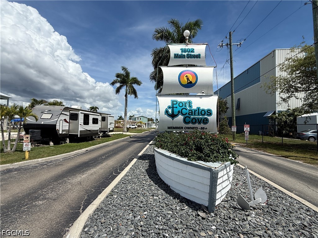 52 Doubloon Way Fort Myers Beach FL 33931 2026012644 image4
