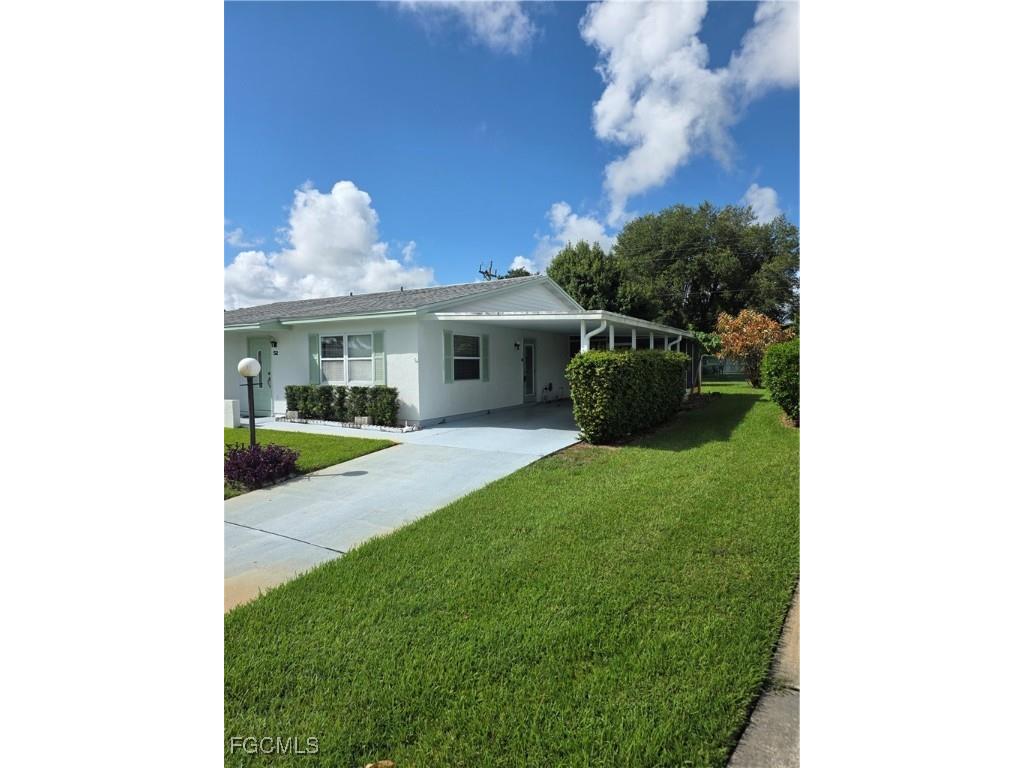 52 Heath Aster Lane Lehigh Acres FL 33936 2025004489 image2