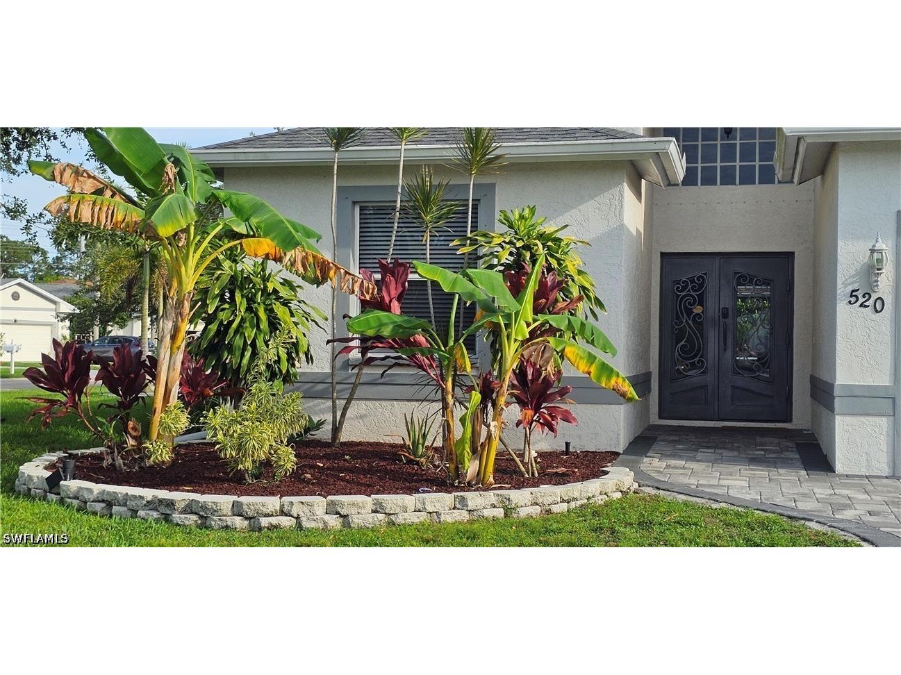 520 Crossfield Circle Naples FL 34104 226021427 image2