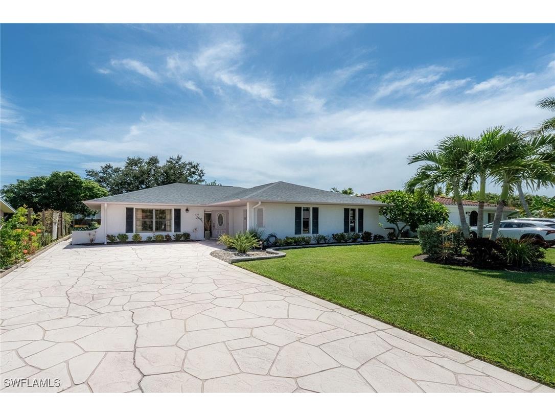 520 E Valley Drive Bonita Springs FL 34134 225069188 image1