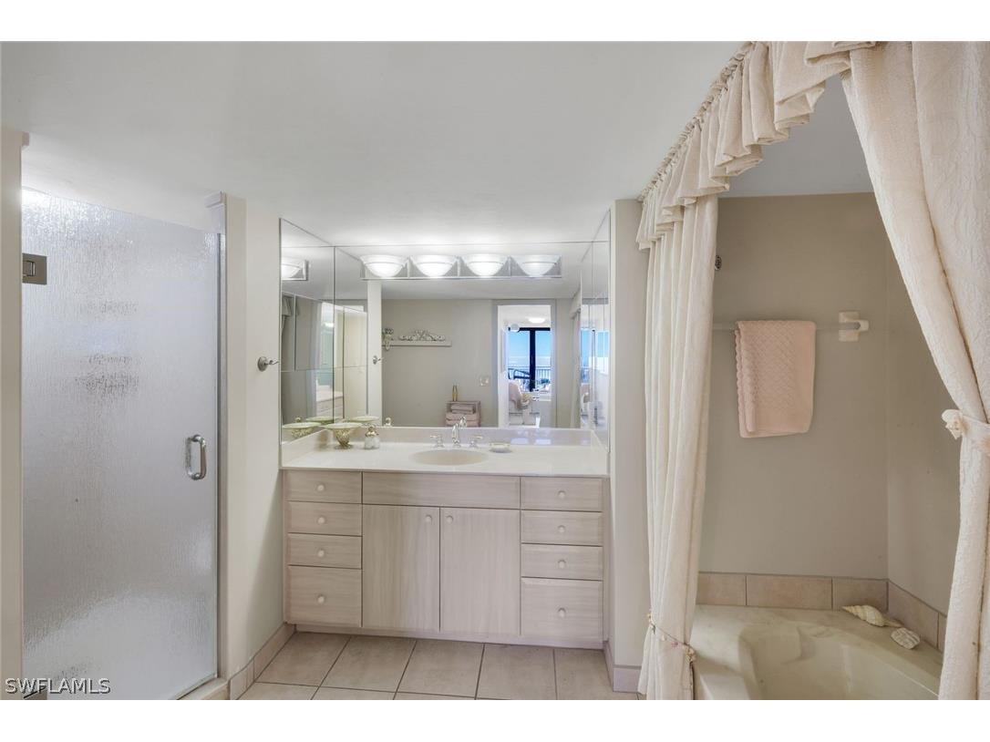 520 S Collier Boulevard #301 Marco Island FL 34145 226009057 image27