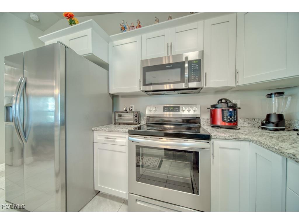 520 Wilmington Parkway Cape Coral FL 33993 2026005883 image15