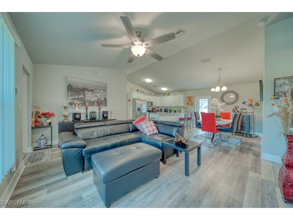 520 Wilmington Parkway Cape Coral FL 33993 225052869 image9