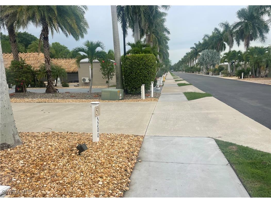 5200 Cypress Trail Resort Circle Fort Myers FL 33905 225052035 image8