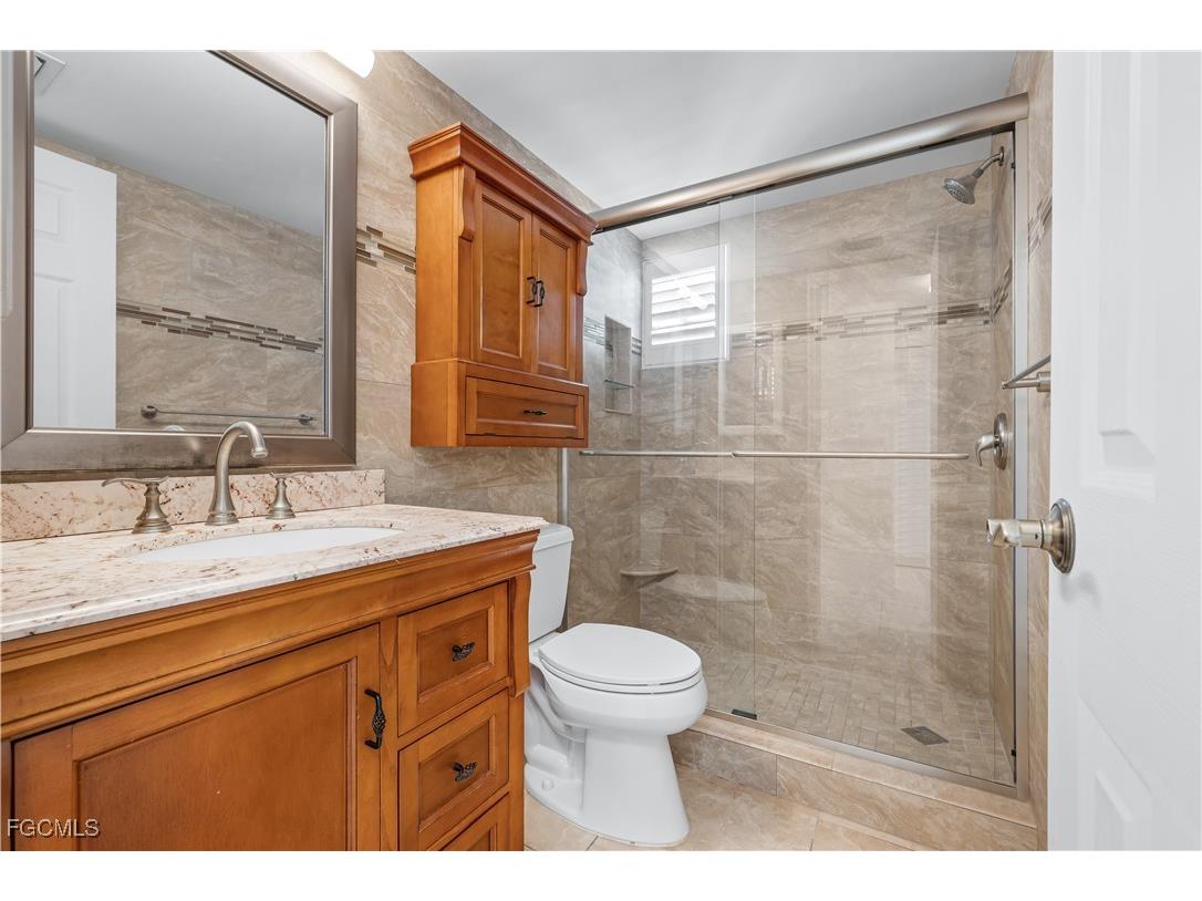 5200 Gulf Drive #604 Holmes Beach FL 34217 2025018337 image12