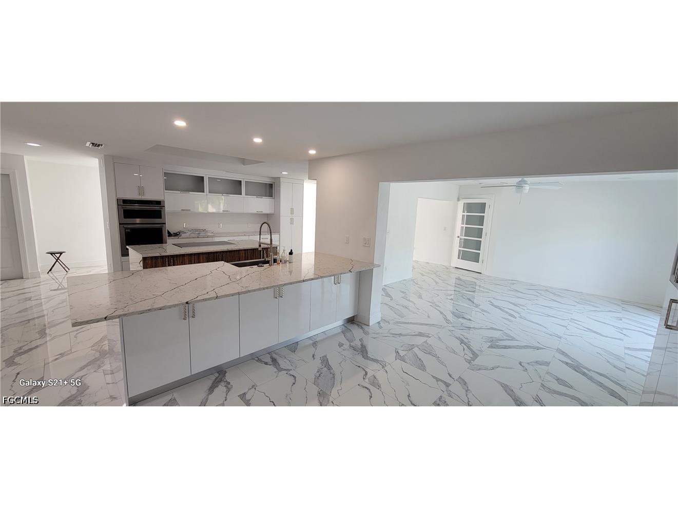 5200 West Boulevard Naples FL 34103 2026019199 image1
