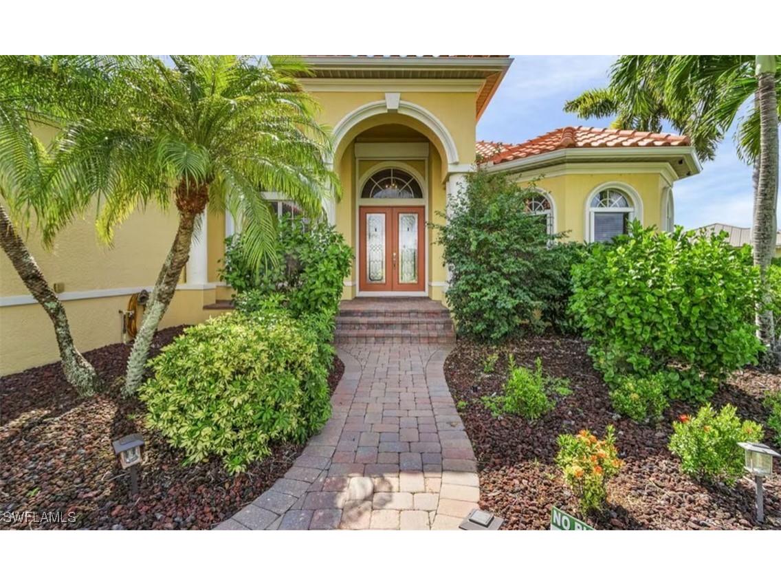 5201 Chiquita Boulevard S Cape Coral FL 33914 225023160 image3