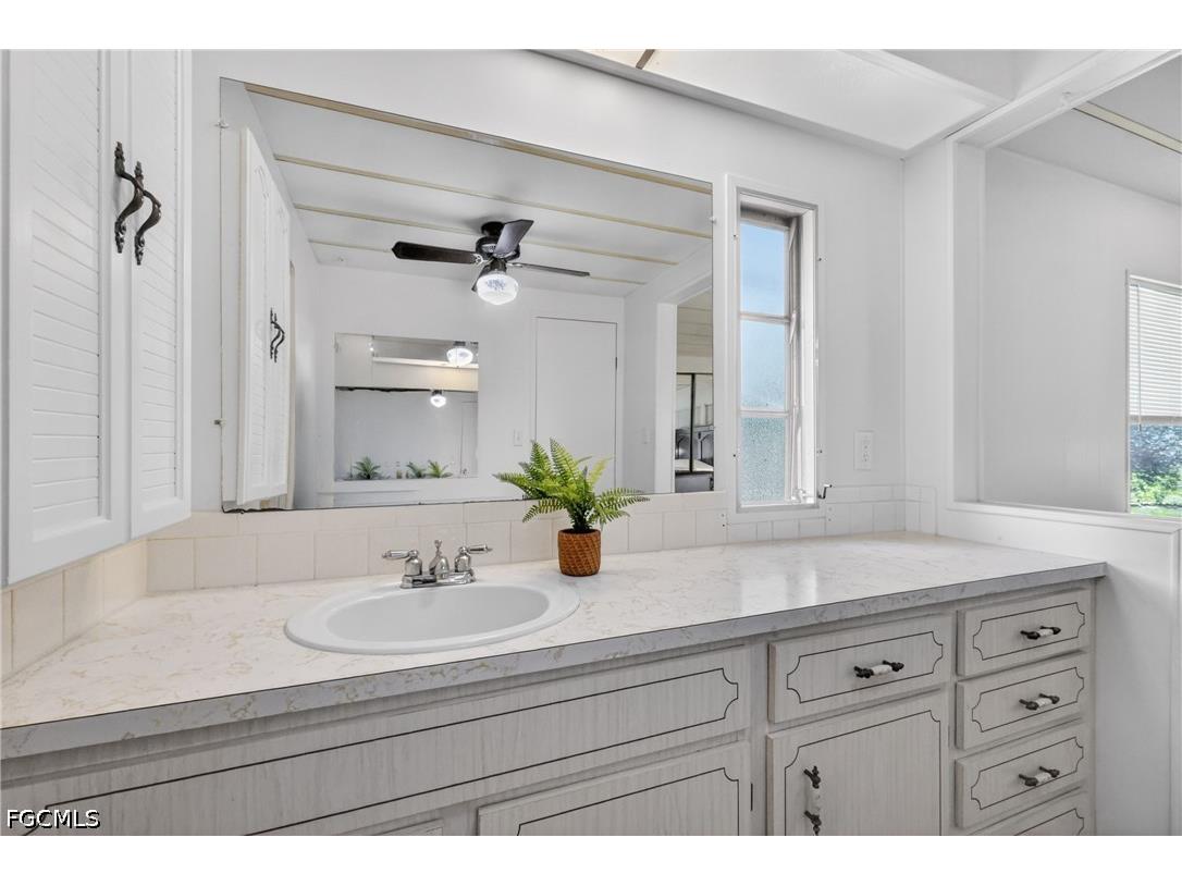 5201 Forest Park Drive North Fort Myers FL 33917 2026026170 image27