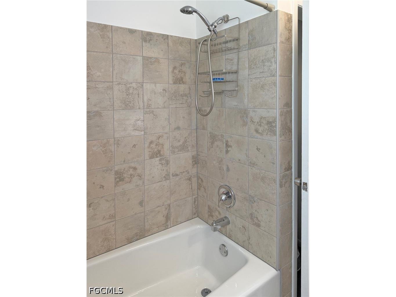 5201 Pocatella Court Cape Coral FL 33904 225037777 image24