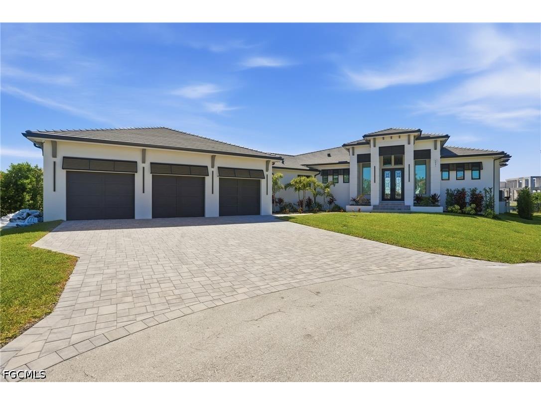5201 Seagull Court Cape Coral FL 33904 2026021306 image1