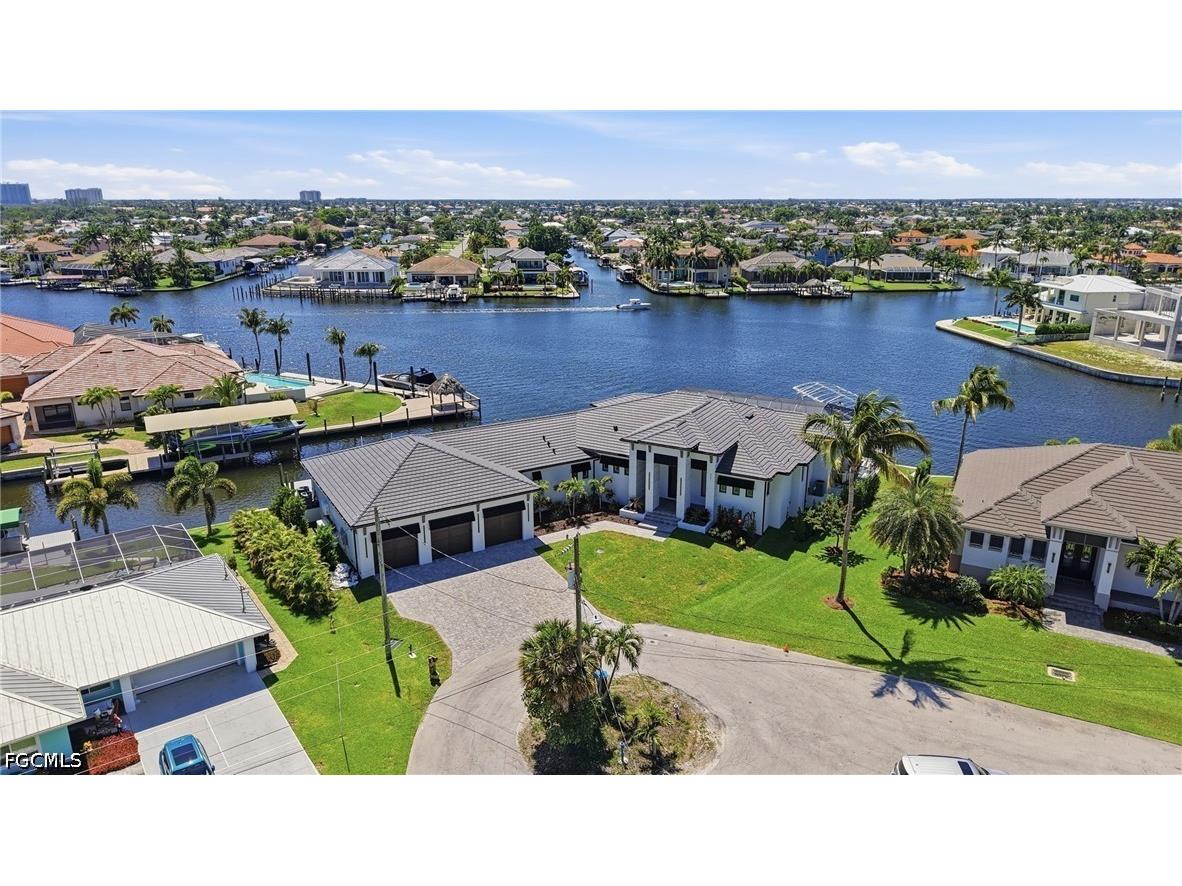5201 Seagull Court Cape Coral FL 33904 2026021306 image2