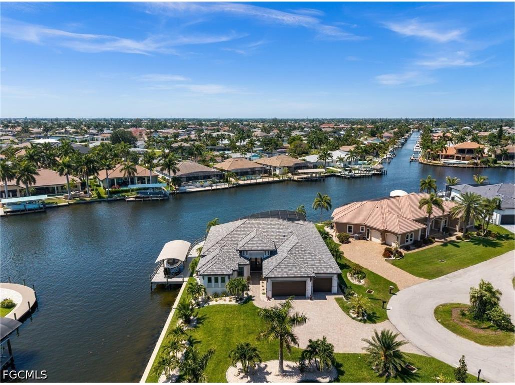 5201 Skylark Court Cape Coral FL 33904 2026019554 image1