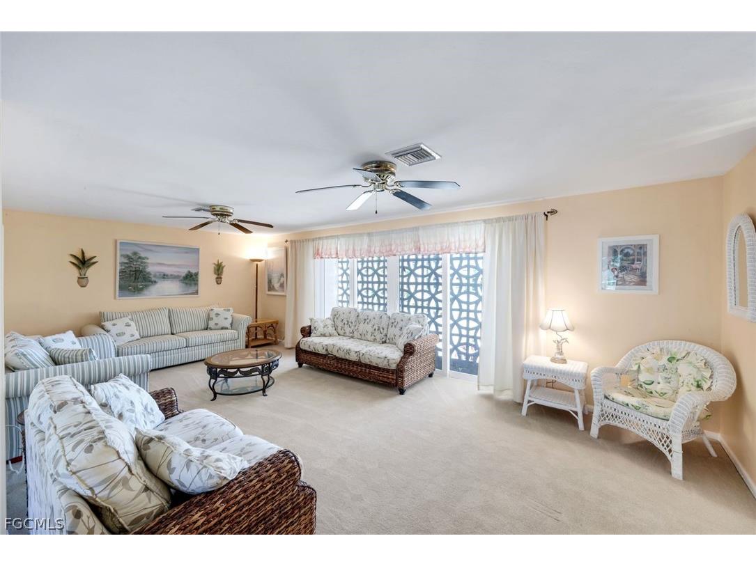 5201 Willow Court Cape Coral FL 33904 2026010113 image11