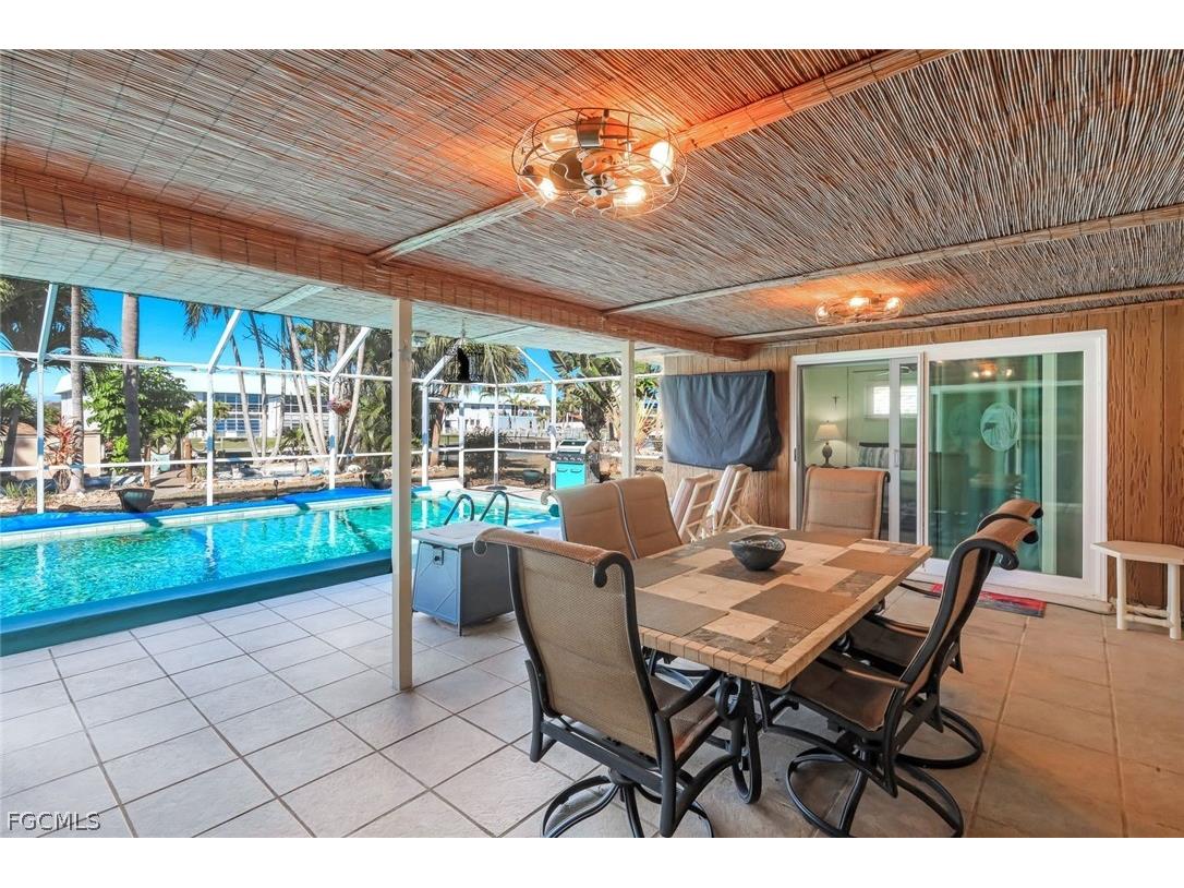 5201 Willow Court Cape Coral FL 33904 2026010113 image34