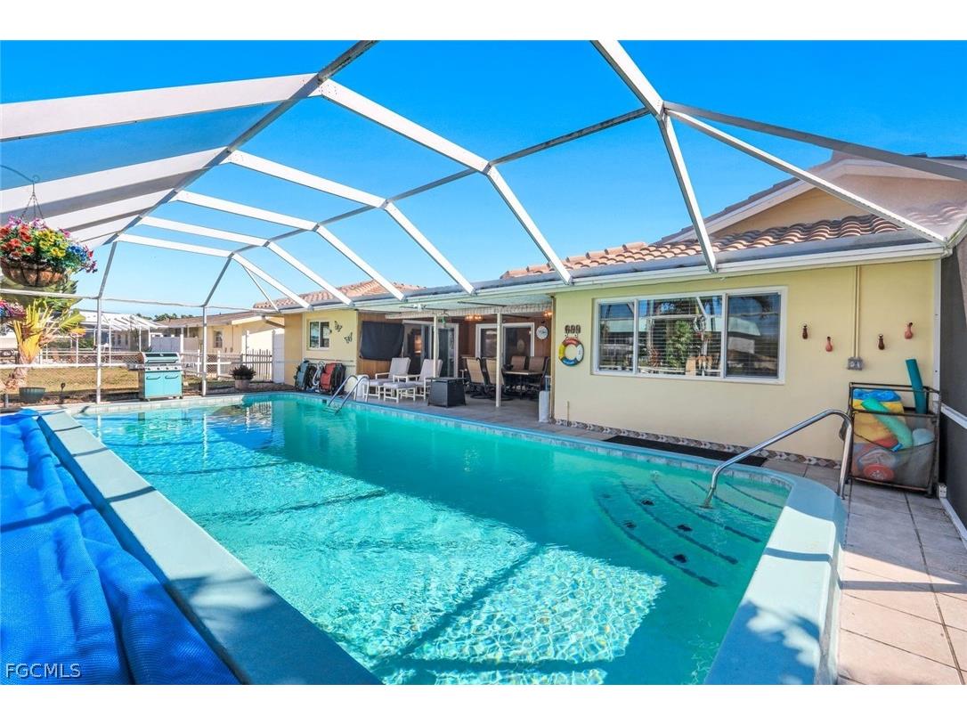 5201 Willow Court Cape Coral FL 33904 2026010113 image39