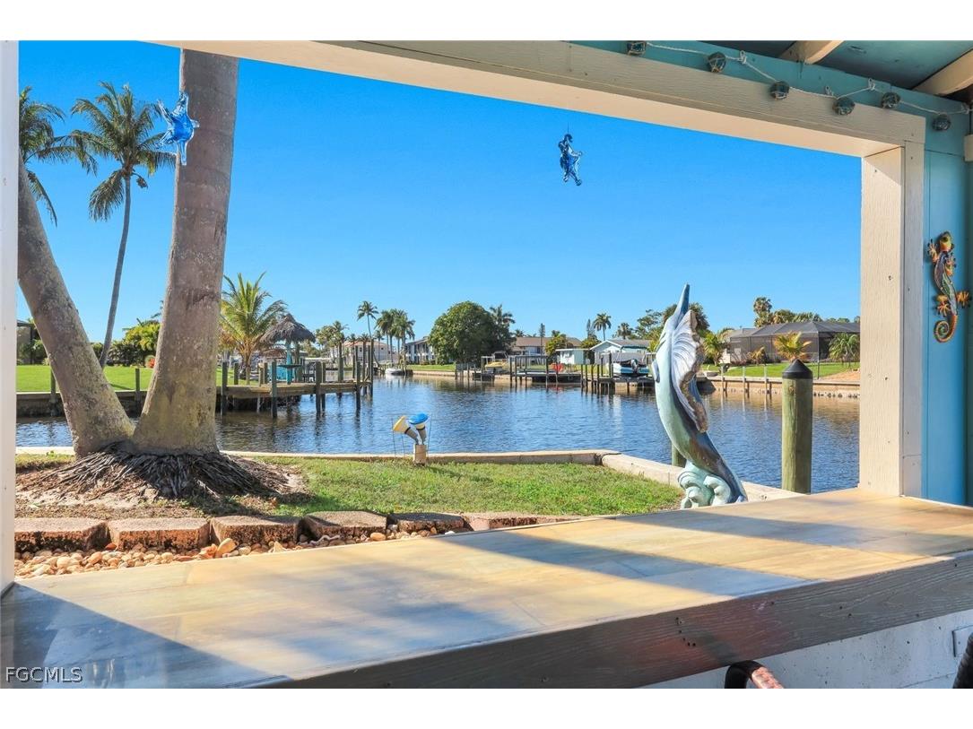 5201 Willow Court Cape Coral FL 33904 2026010113 image43