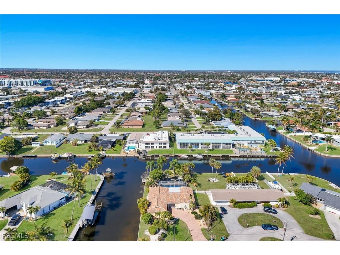 5201 Willow Court Cape Coral FL 33904 2026010113 image49