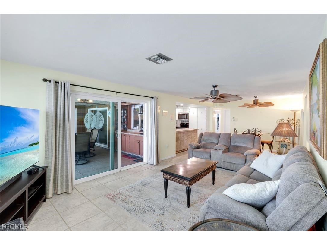 5201 Willow Court Cape Coral FL 33904 2026010113 image9