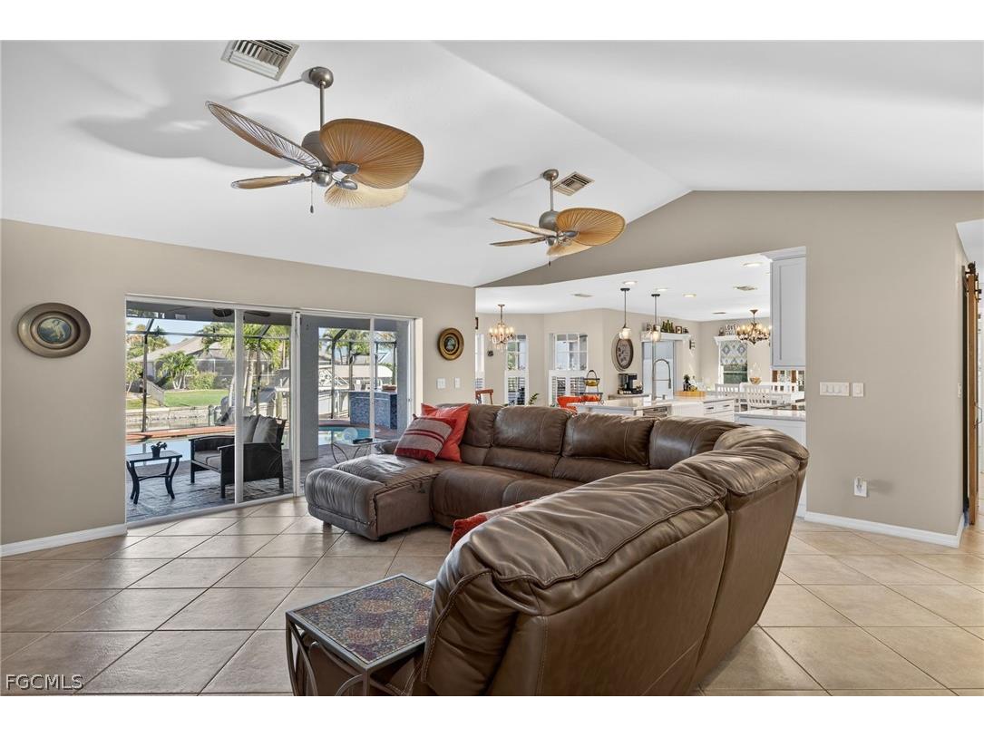 5203 Pelican Boulevard Cape Coral FL 33914 2026007424 image5