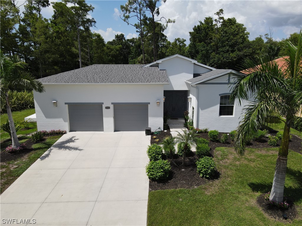 5203 Raintree Lane Naples FL 34113 223052095 image1