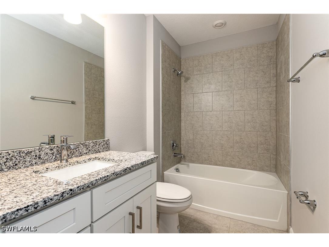 5205/5207 29th Street SW Lehigh Acres FL 33973 226015965 image13